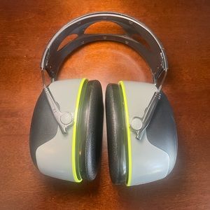 3M PELTOR SPORT Ultimate Hearing Protectors -    30 NRR #97042